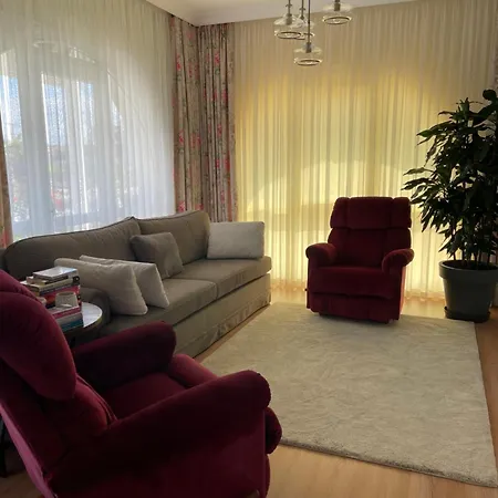 Oran House فيلة
